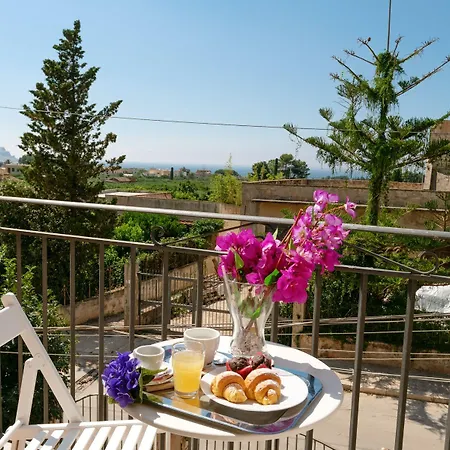 Achibea Hotel 3*