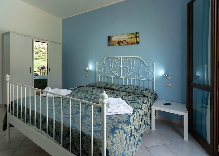 Hotel Achibea 3*