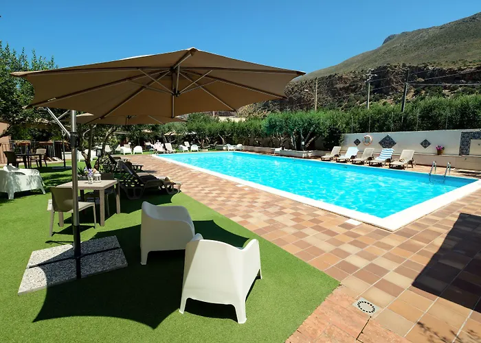 Hotel Achibea 3*