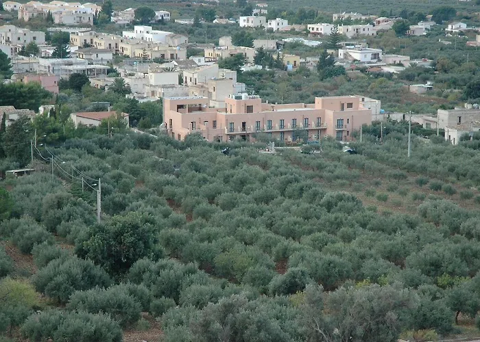 Hotel Achibea 3*