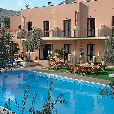 Achibea Hotel 3*