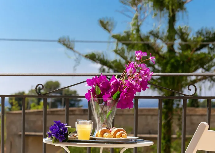 Achibea Hotel 3*